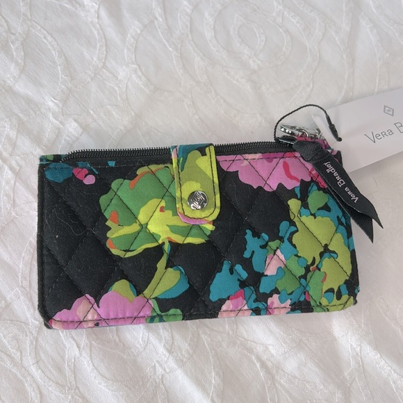 NWT VERA BRADLEY pink green & black smartphone wristlet. - Picture 1 of 7